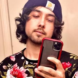 Meet your Posher, Justin